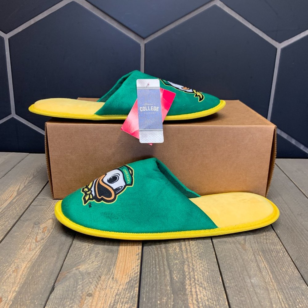 ~New W/O Box! Mens Oregon Ducks Sports College Slippers Green Yellow Multi Sizes